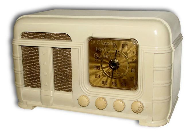 Fada Radio model 790, am-fm, white plaskon, 1949 with KTEQ-FM control