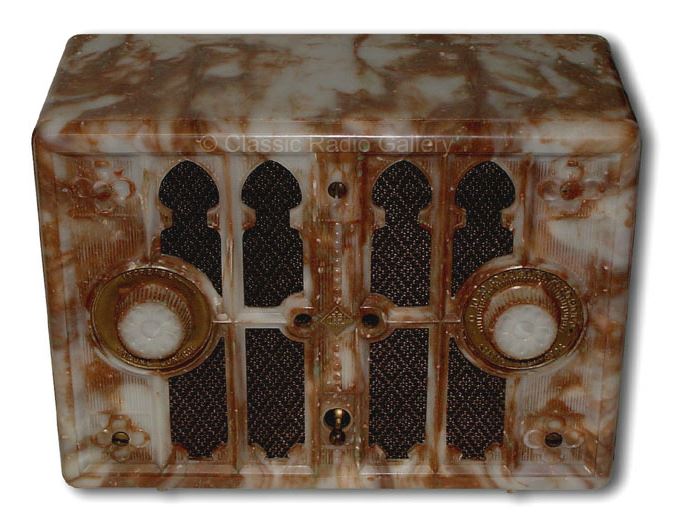 IRC Kadette model, brown beetle cabinet