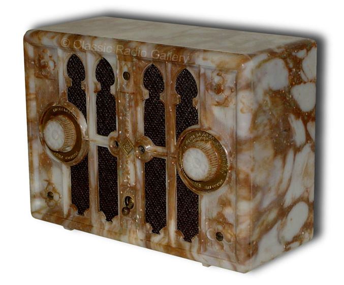 IRC Kadette model, brown beetle cabinet