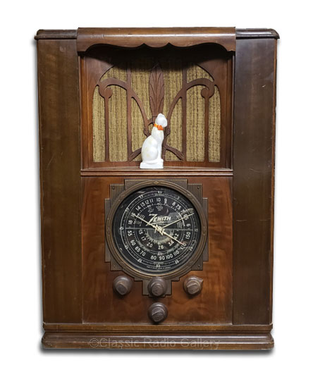 Zenith 6S27 with cat