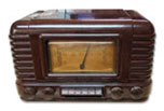 Airline Radio model 14BR-734, AM-SW brown swirled bakelite, pushbutton, 1941