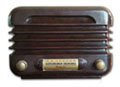 Airline Radio model 93BR420, brown bakelite, 1939