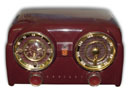 Crosley Clock Radio model D-25MN Dashboard, bakelite with maroon finish, 1951