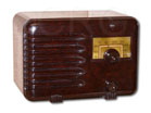 General Television Radio model 421, brown bakelite