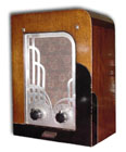 Majestic Radio model 149, small deco wood radio with chrome front grille