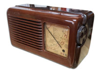 Radio Marelli model 9U65, 2-tone bakelite, 1946, Italy