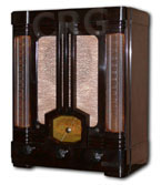 Sonora Radio model T37, tall bakelight cabinet with lighted glass side columns, 1936, French