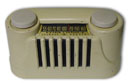Stewart Warner Radio model A51T3, bakelite, top knobs