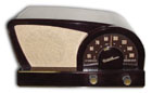 Truetone Radio model 2017 Boomerang, brown bakelite, 1950