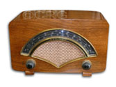 Zenith Radio model 8H034 wood am-fm table radio
